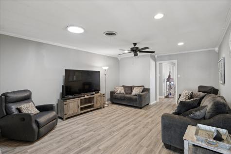 5705 Diamond Oaks Drive N Haltom City TX 76117