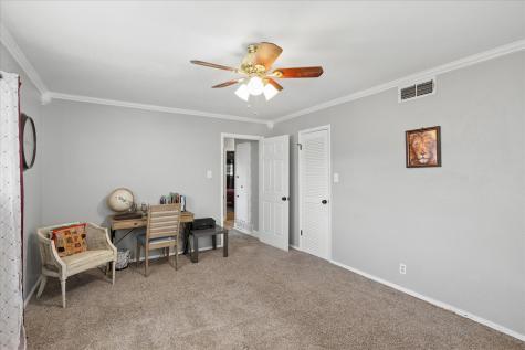 5705 Diamond Oaks Drive N Haltom City TX 76117