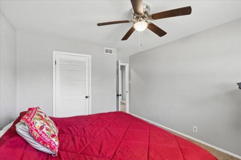 5705 Diamond Oaks Drive N Haltom City TX 76117