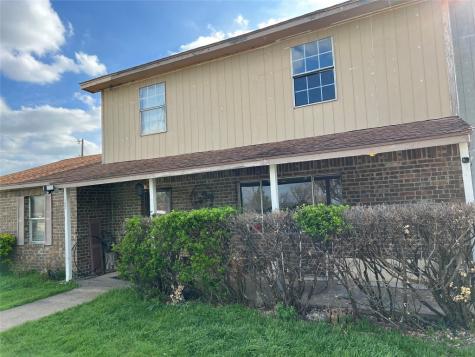 102 Meadow Crest Drive Waxahachie TX 75167