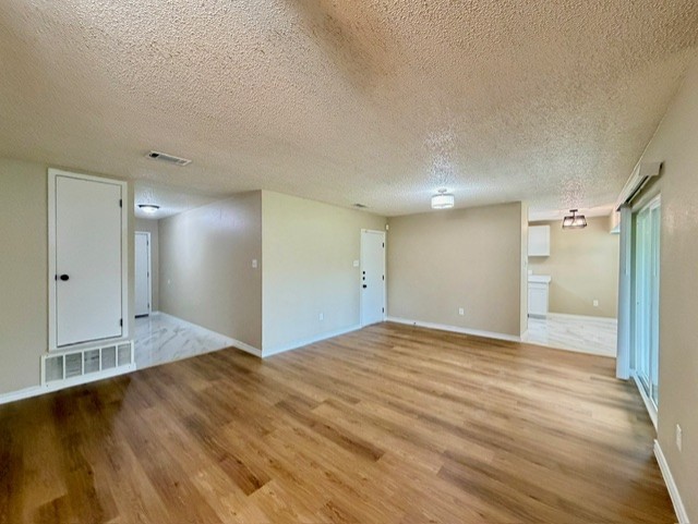 5905 Dan Drive Killeen TX 76543