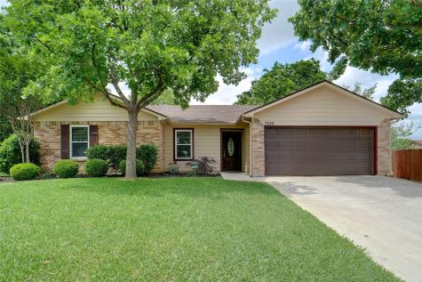 7225 Hanging Cliff Place North Richland Hills TX 76182