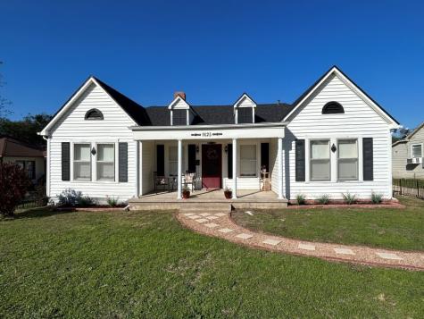 1025 E Franklin Street Hillsboro TX 76645