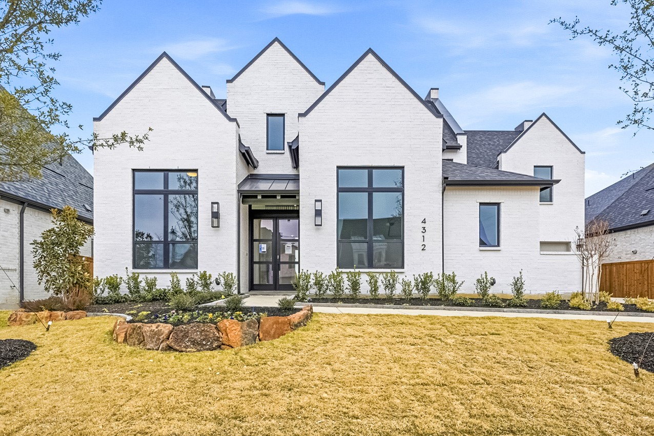 4312 Sandbrock Parkway Aubrey TX 76227