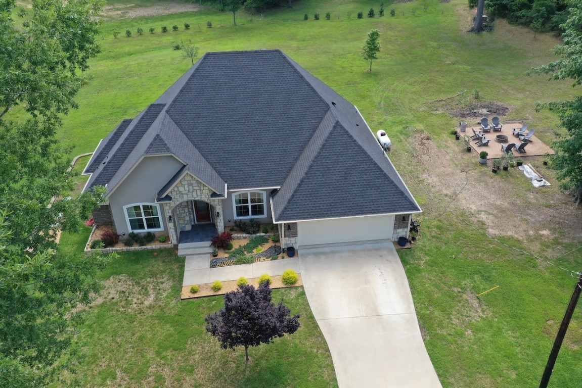 18183 Merigale Drive Troup TX 75789