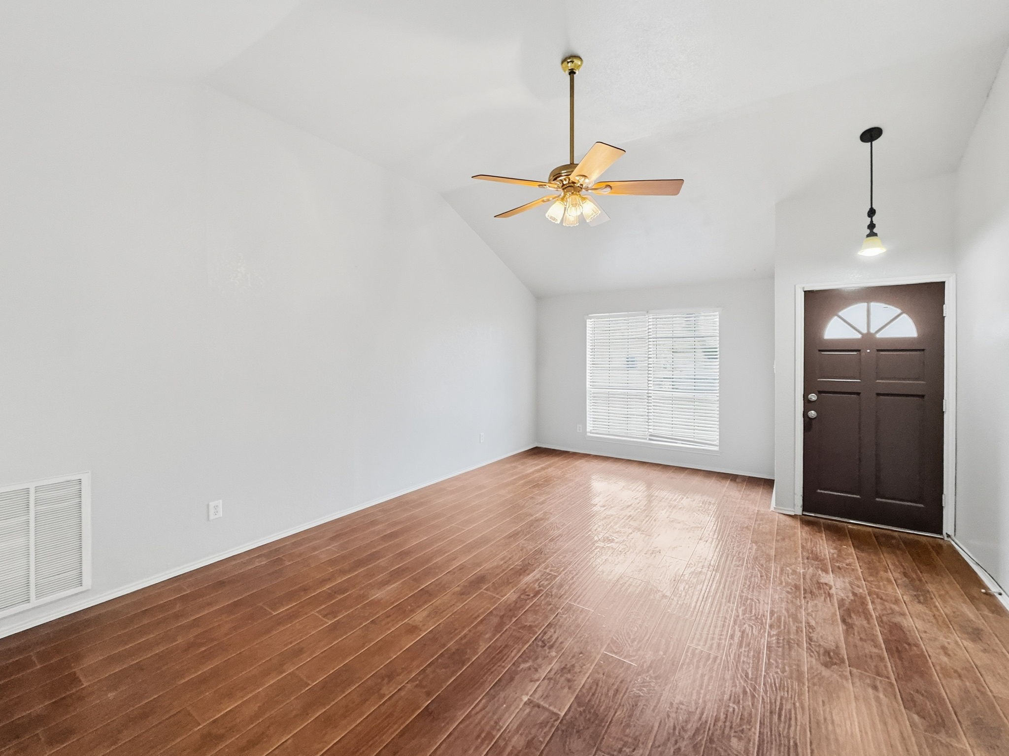 816 Midcreek Drive Euless TX 76039
