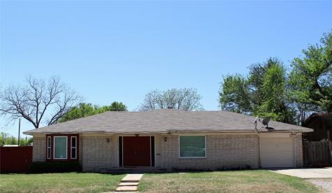 1013 8th Street Brownwood TX 76801