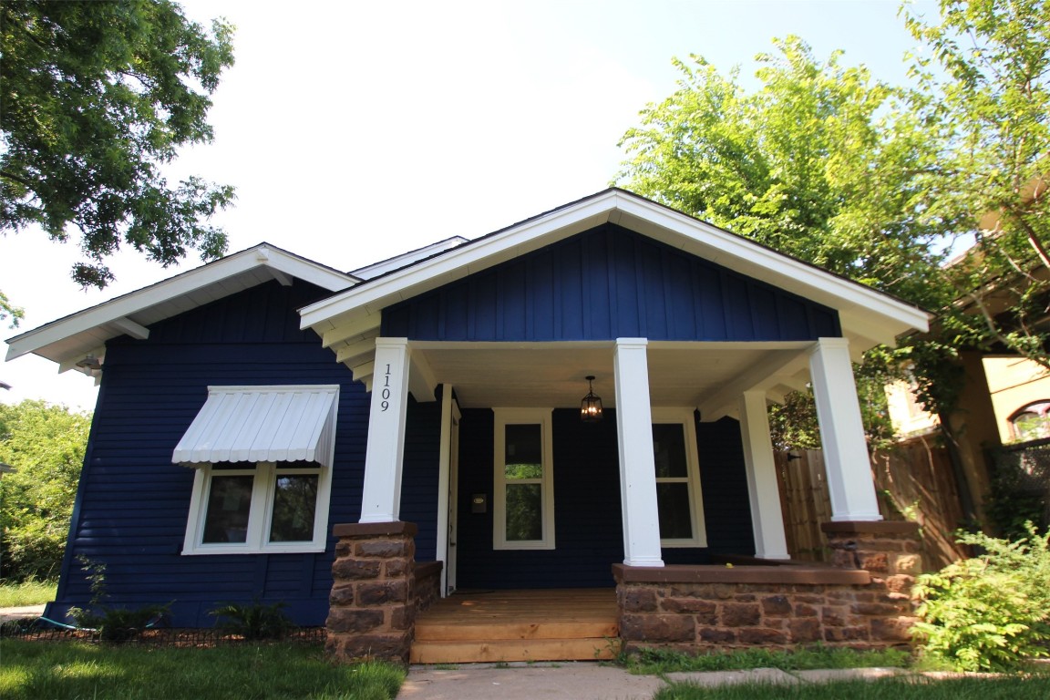 1109 W Bond Street Denison TX 75020