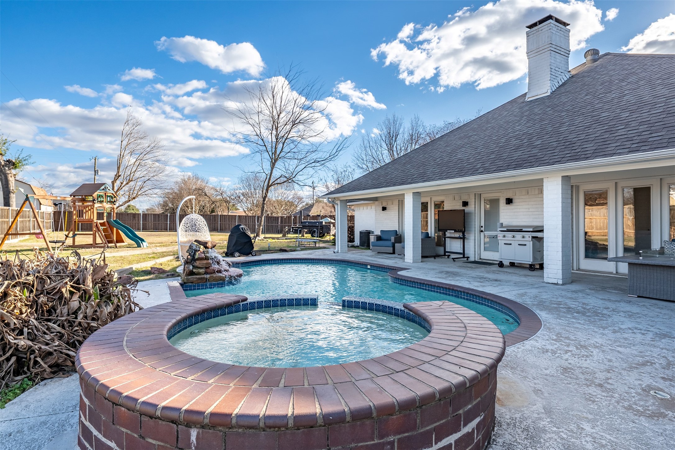 300 Rash Lane Terrell TX 75160