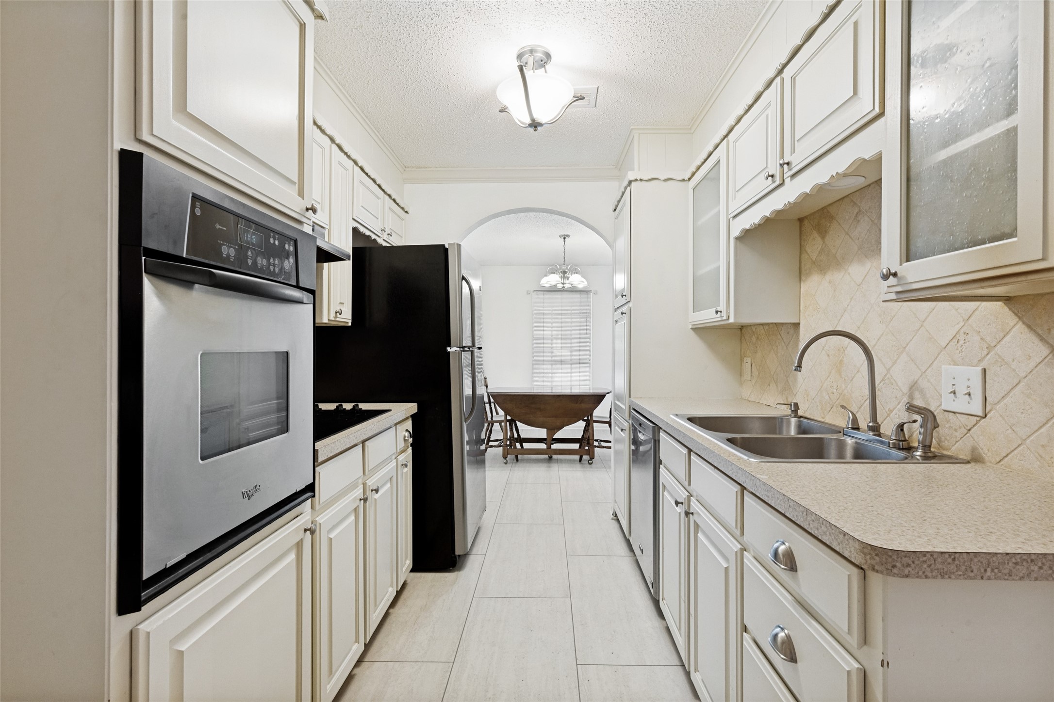 7813 Kermit Avenue Fort Worth TX 76116