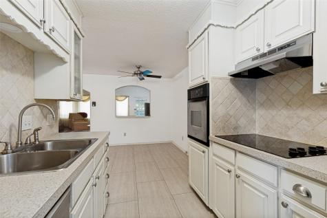 7813 Kermit Avenue Fort Worth TX 76116