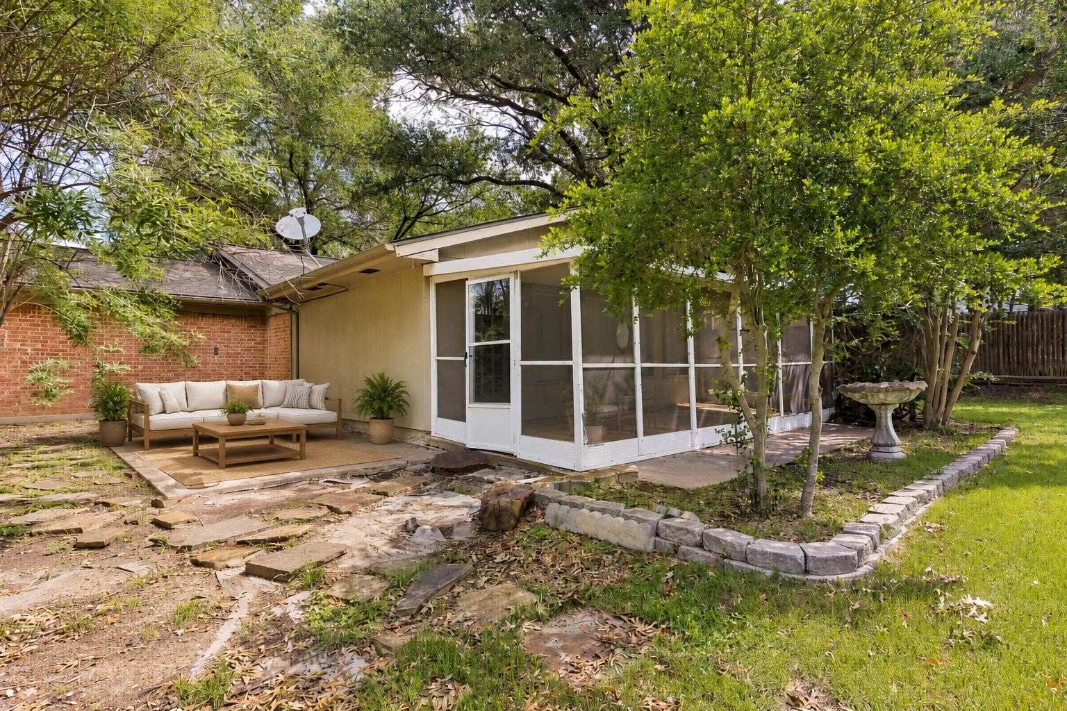 7813 Kermit Avenue Fort Worth TX 76116