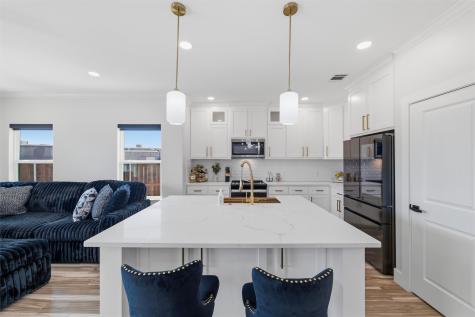 1916 Kimberly Drive Arlington TX 76010