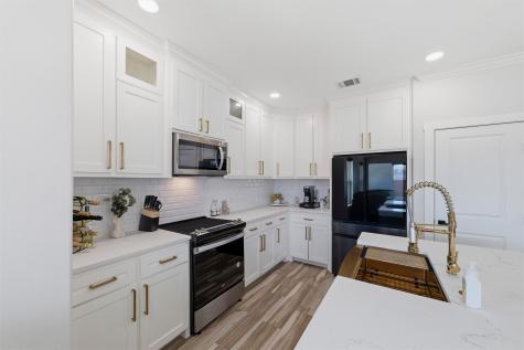1916 Kimberly Drive Arlington TX 76010