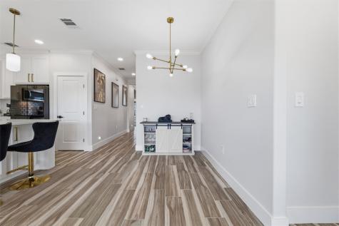 1916 Kimberly Drive Arlington TX 76010