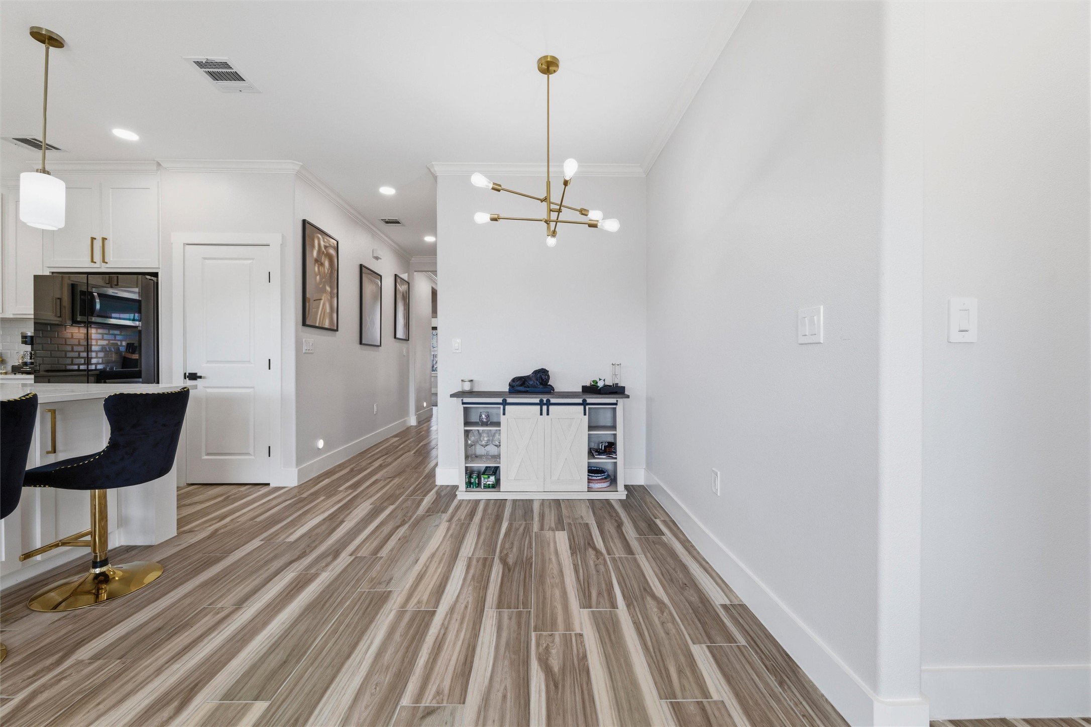 1916 Kimberly Drive Arlington TX 76010