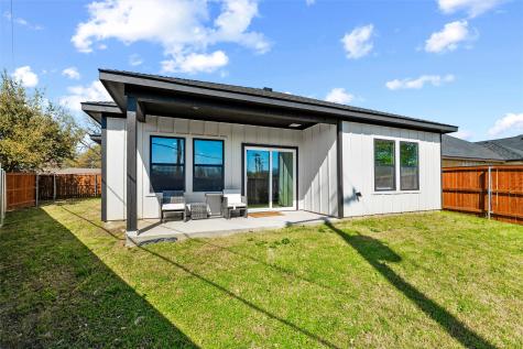 1916 Kimberly Drive Arlington TX 76010