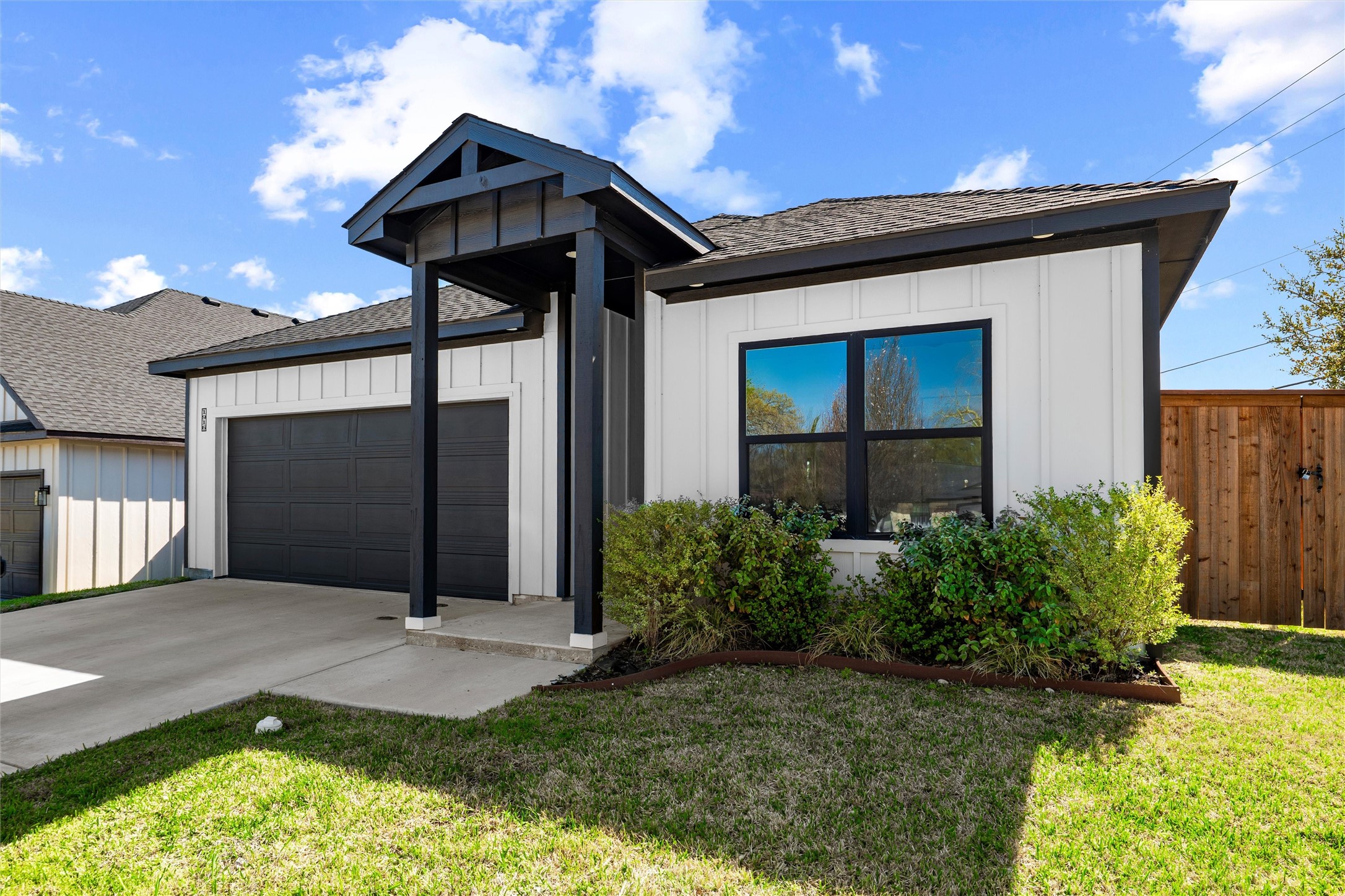 1916 Kimberly Drive Arlington TX 76010