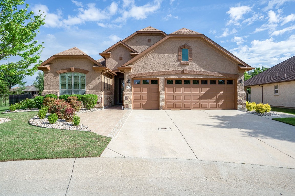 9624 Ravenwood Drive Denton TX 76207