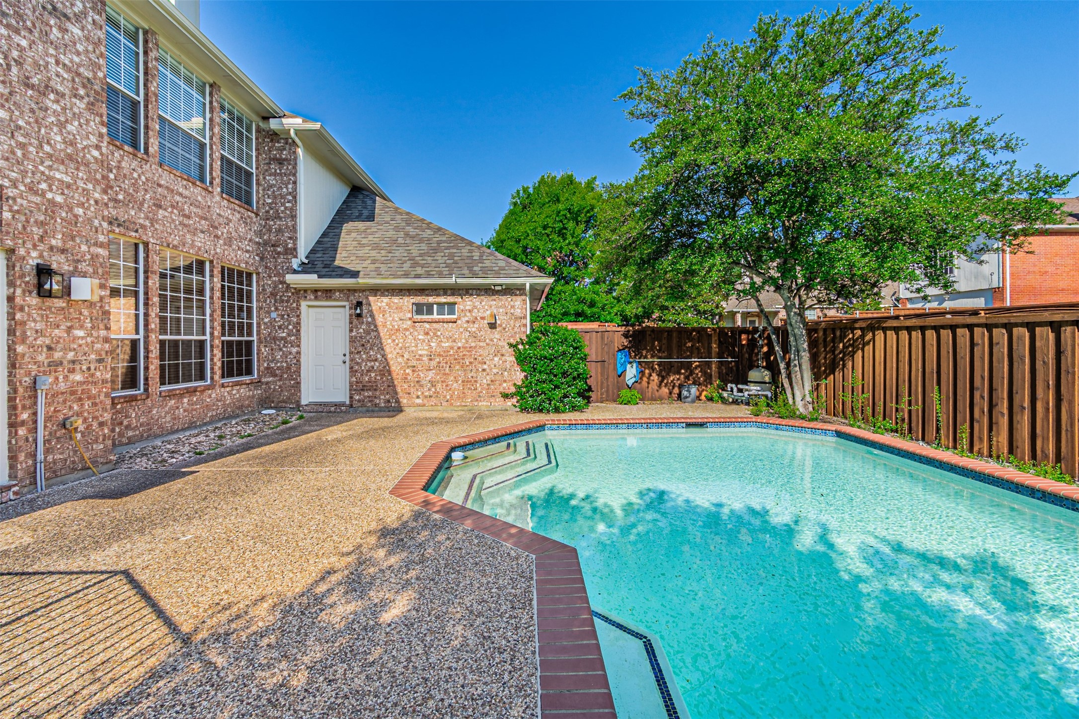 2425 Kittyhawk Drive Plano TX 75025