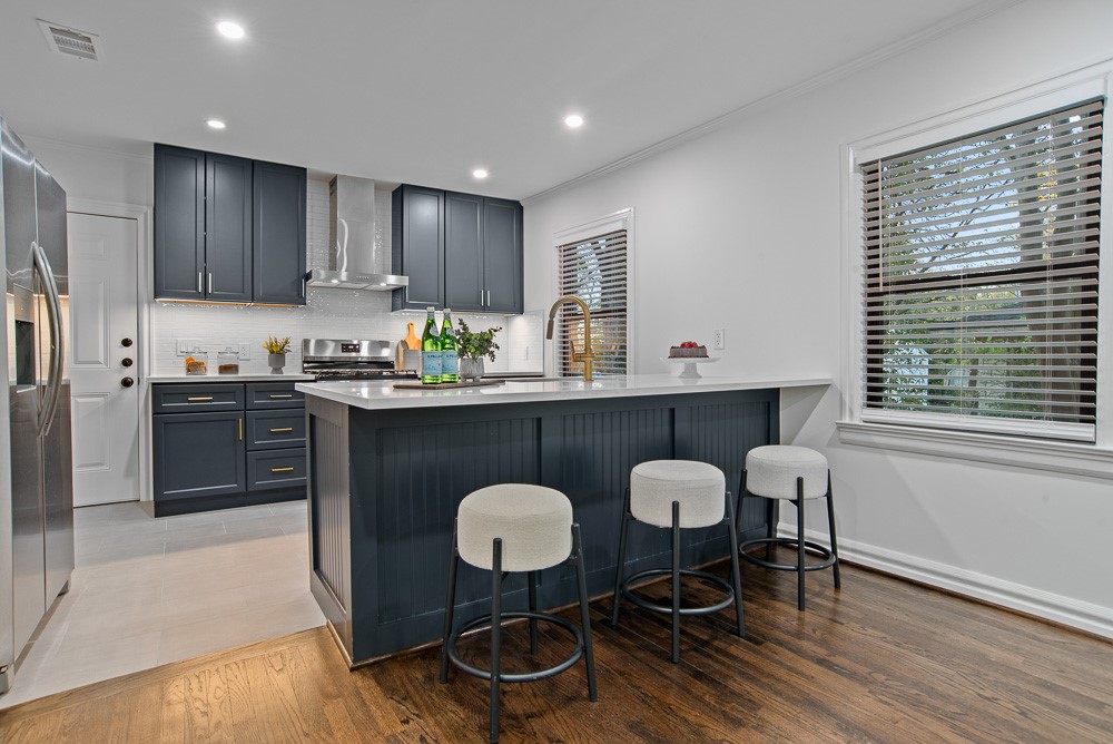 1835 Cedar Crest Boulevard Dallas TX 75203
