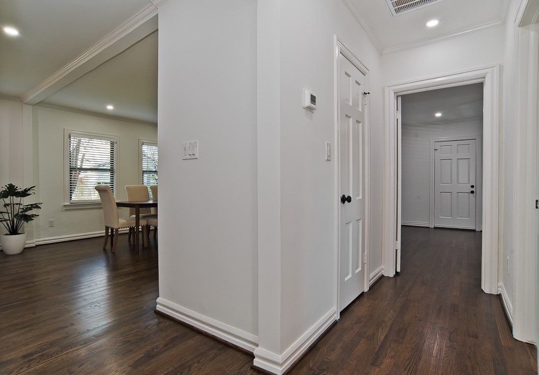 1835 Cedar Crest Boulevard Dallas TX 75203