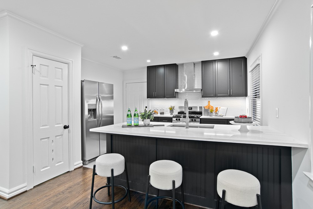 1835 Cedar Crest Boulevard Dallas TX 75203
