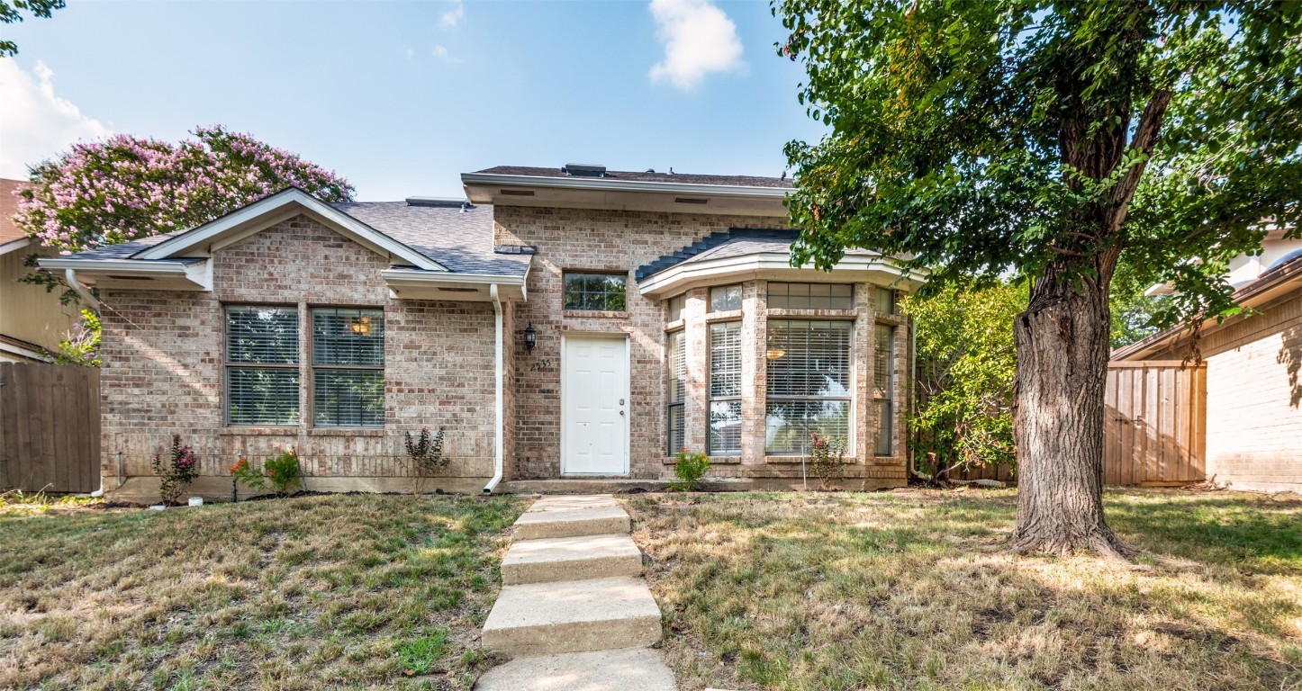2535 Melissa Lane Carrollton TX 75006