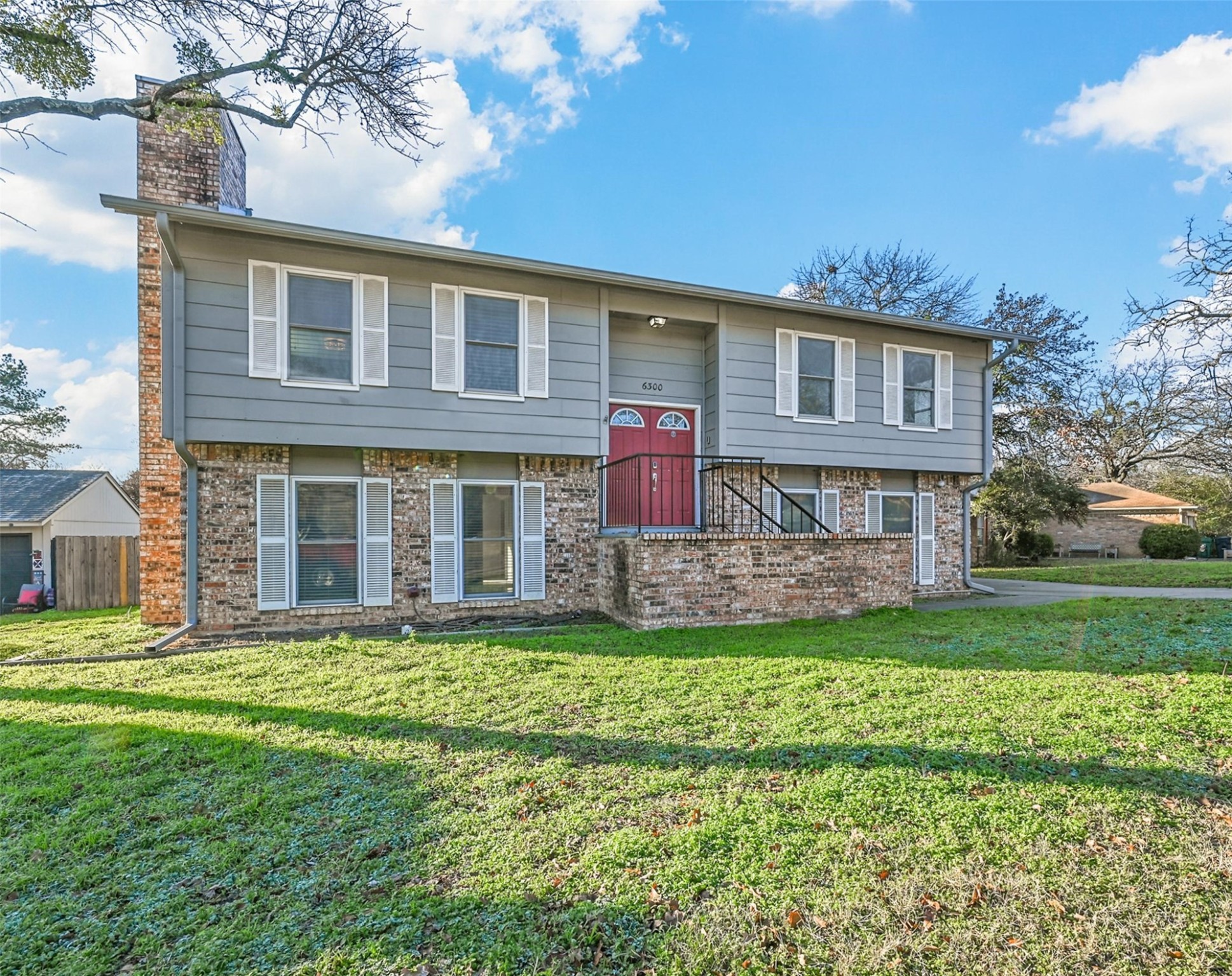 6300 Barcelona Drive Arlington TX 76016