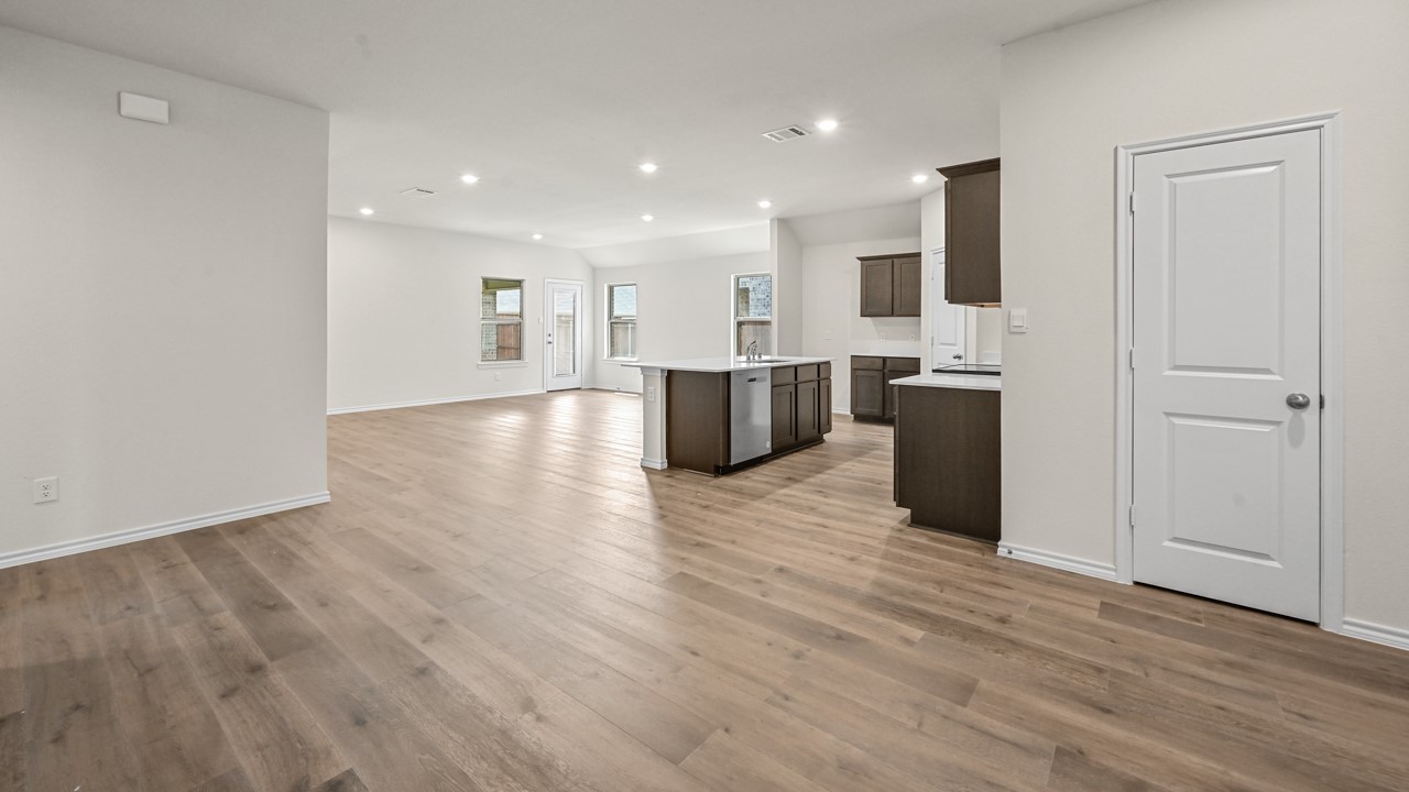 6088 Freedom Drive Lindale TX 75771