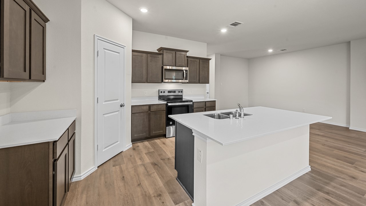 6088 Freedom Drive Lindale TX 75771