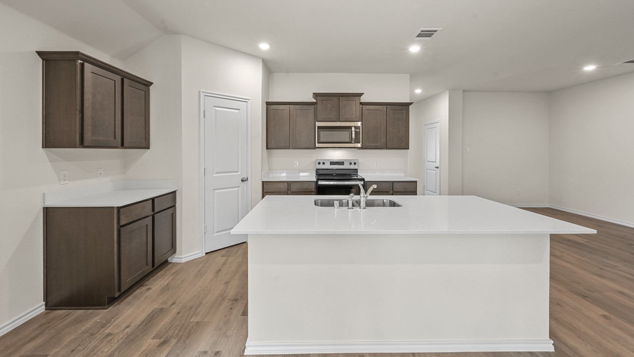 6088 Freedom Drive Lindale TX 75771
