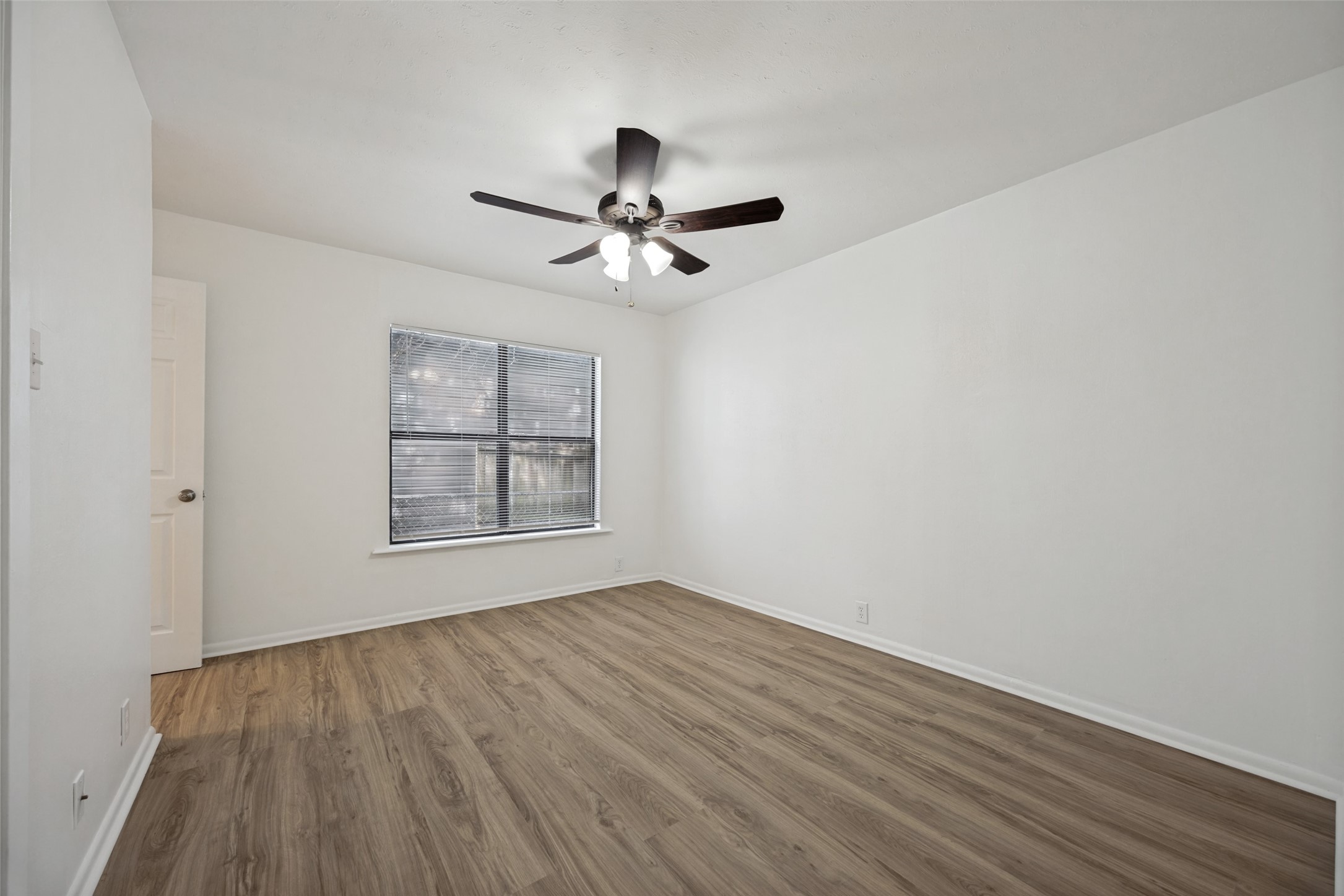 1515 W Sears Street Denison TX 75020
