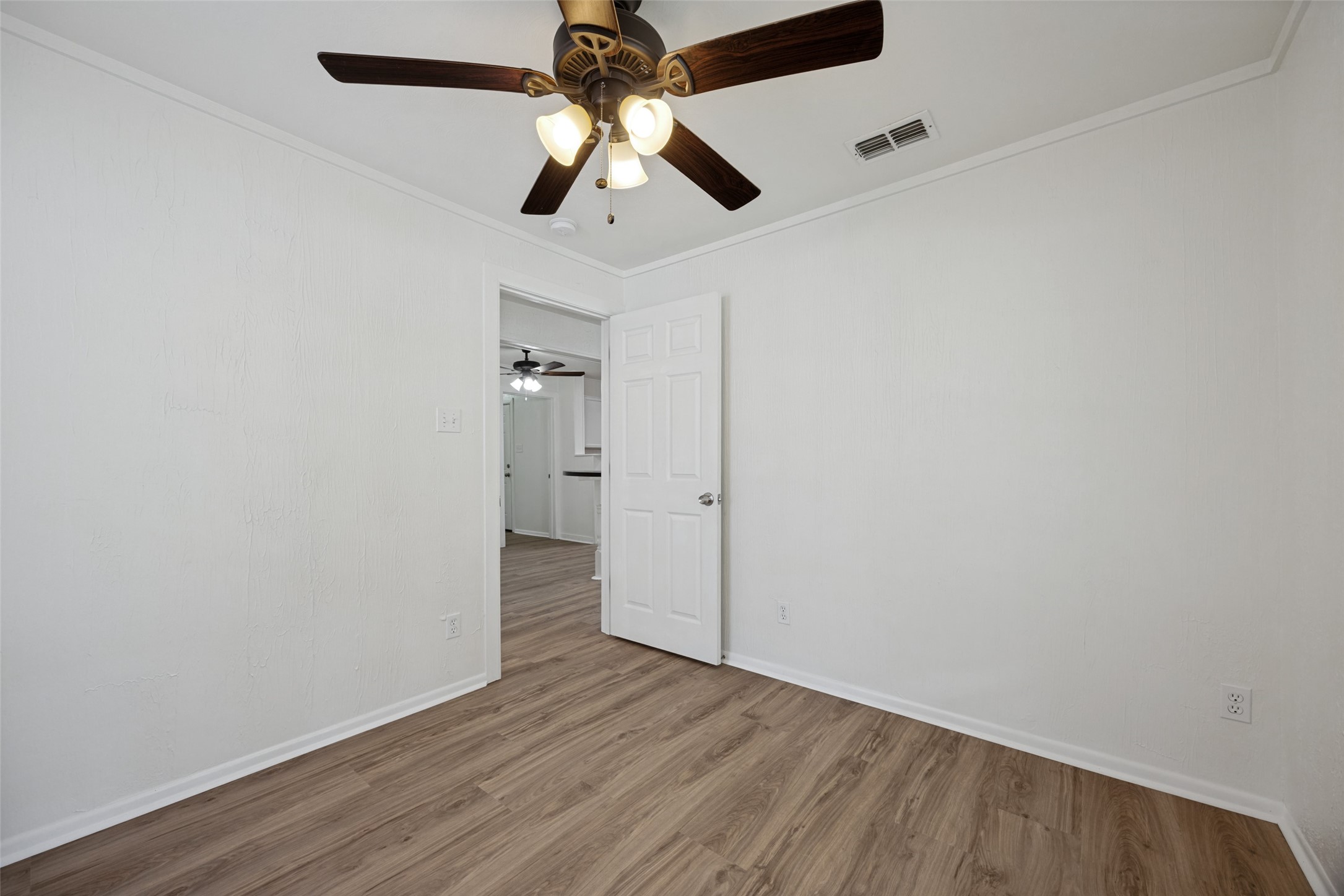 1515 W Sears Street Denison TX 75020