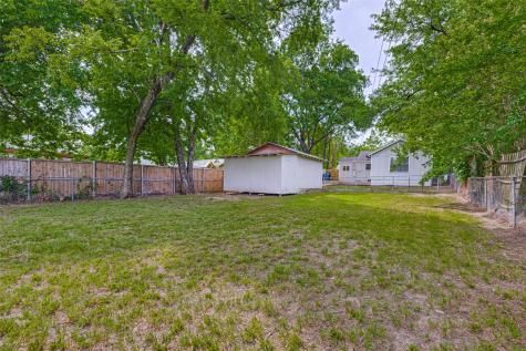 1515 W Sears Street Denison TX 75020