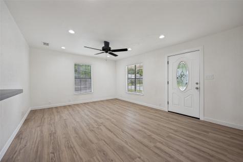 1515 W Sears Street Denison TX 75020