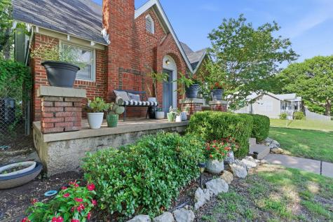 3850 Harley Avenue Fort Worth TX 76107