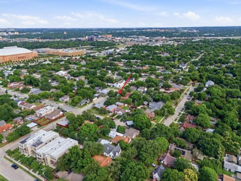 3850 Harley Avenue Fort Worth TX 76107