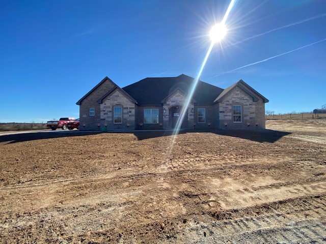 2370 E Dry Creek Road Poolville TX 76487