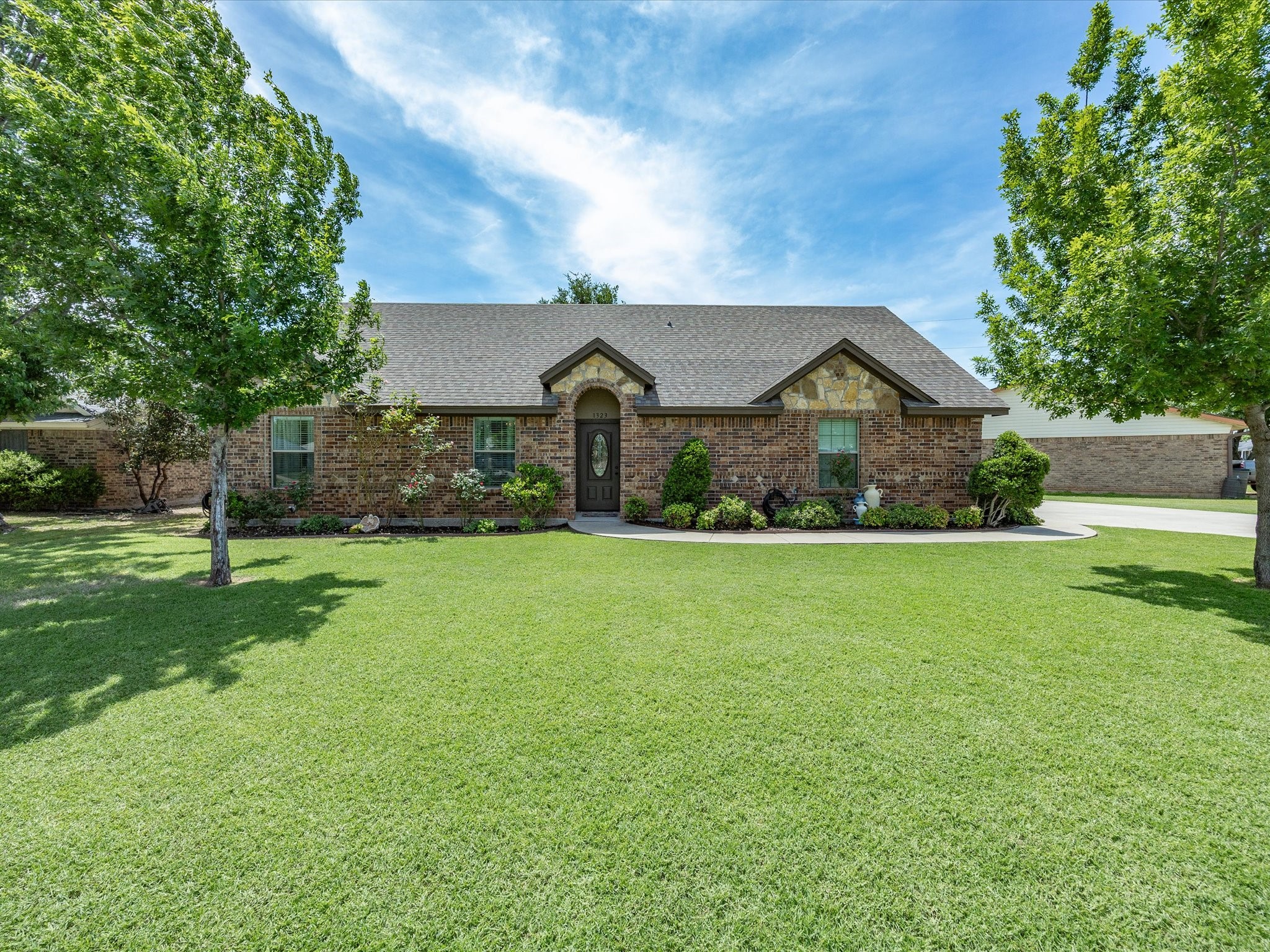 1323 Fairway Drive Graham TX 76450