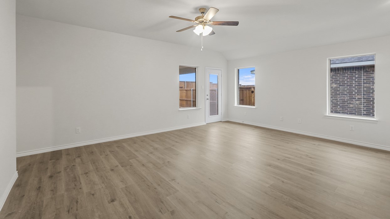 8422 Everly Drive Garland TX 75043