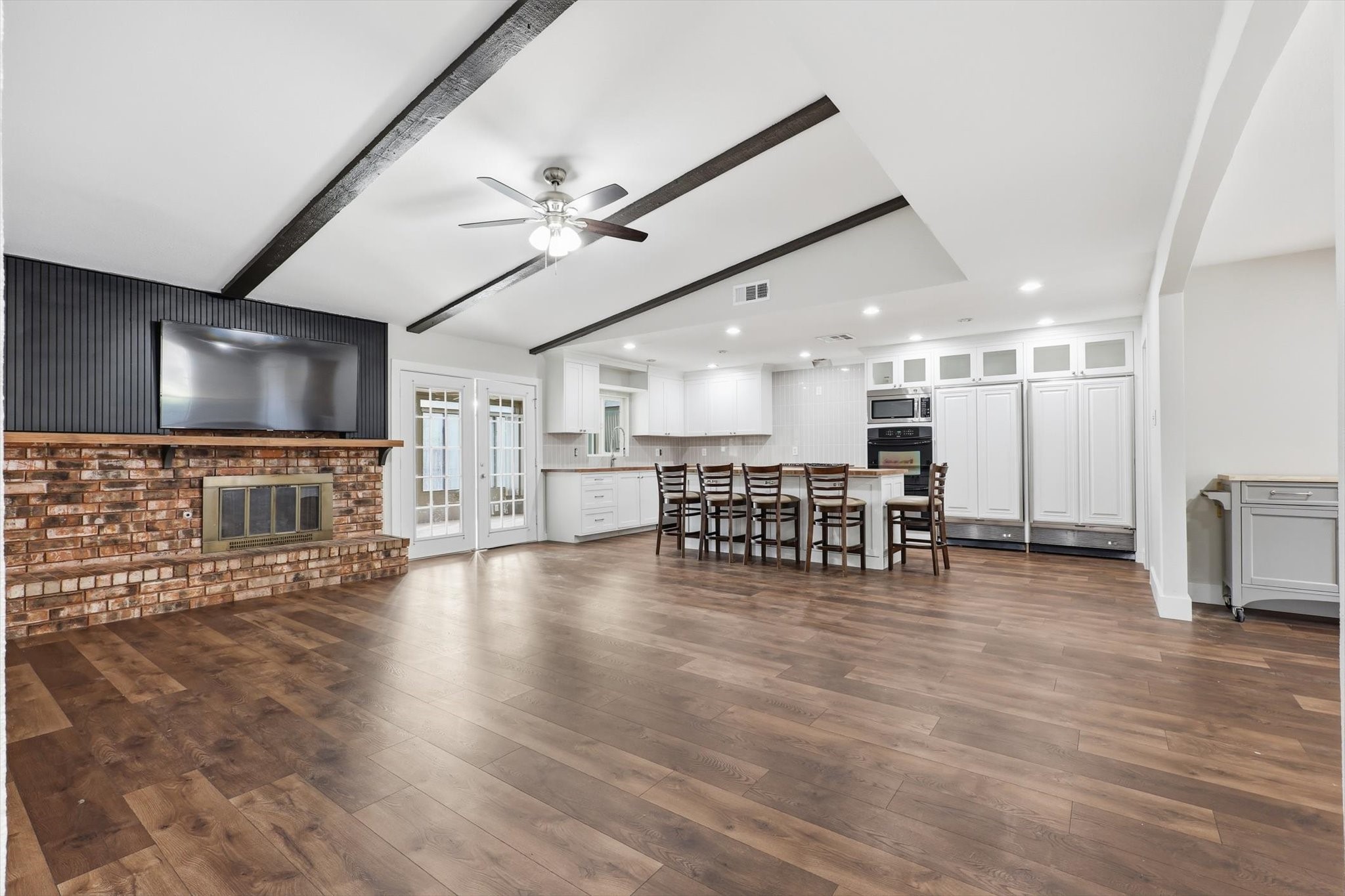 3304 Bellingham Court Dallas TX 75228