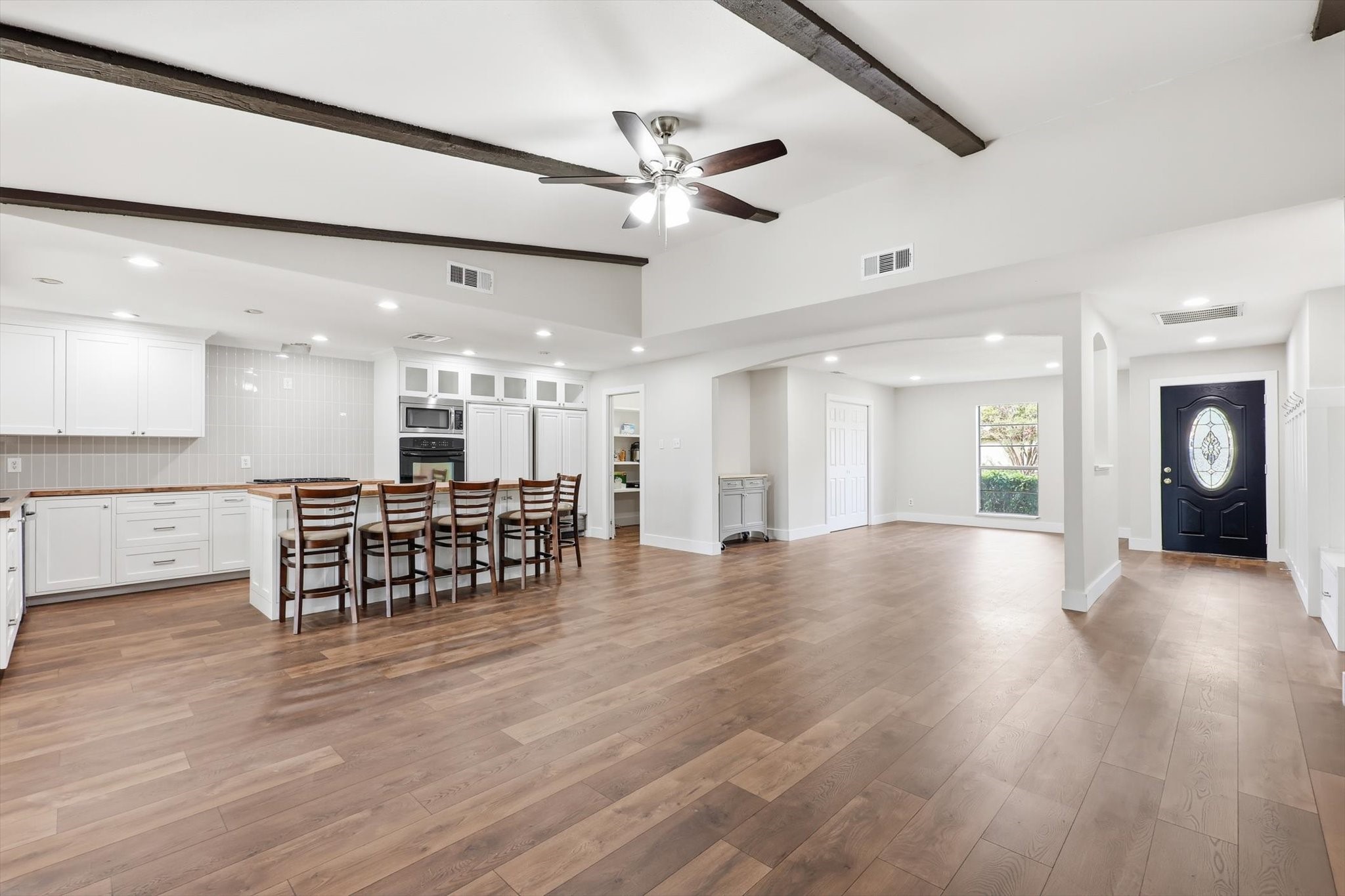 3304 Bellingham Court Dallas TX 75228