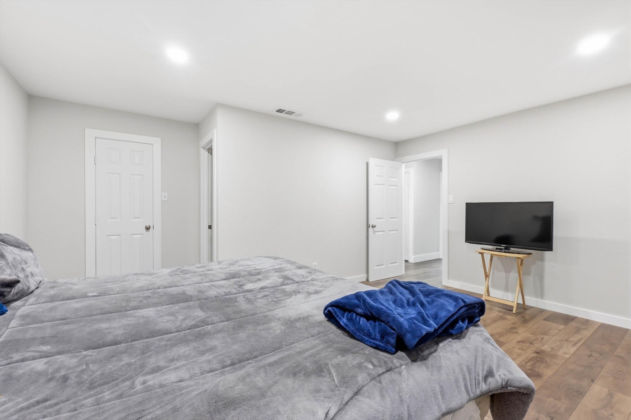 3304 Bellingham Court Dallas TX 75228