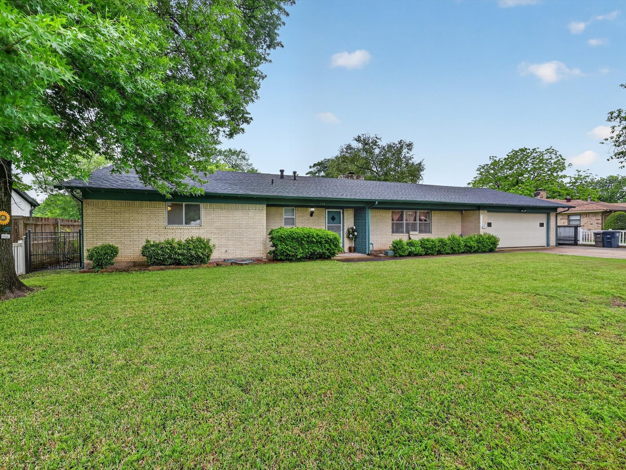 720 Alsue Street Fort Worth TX 76140