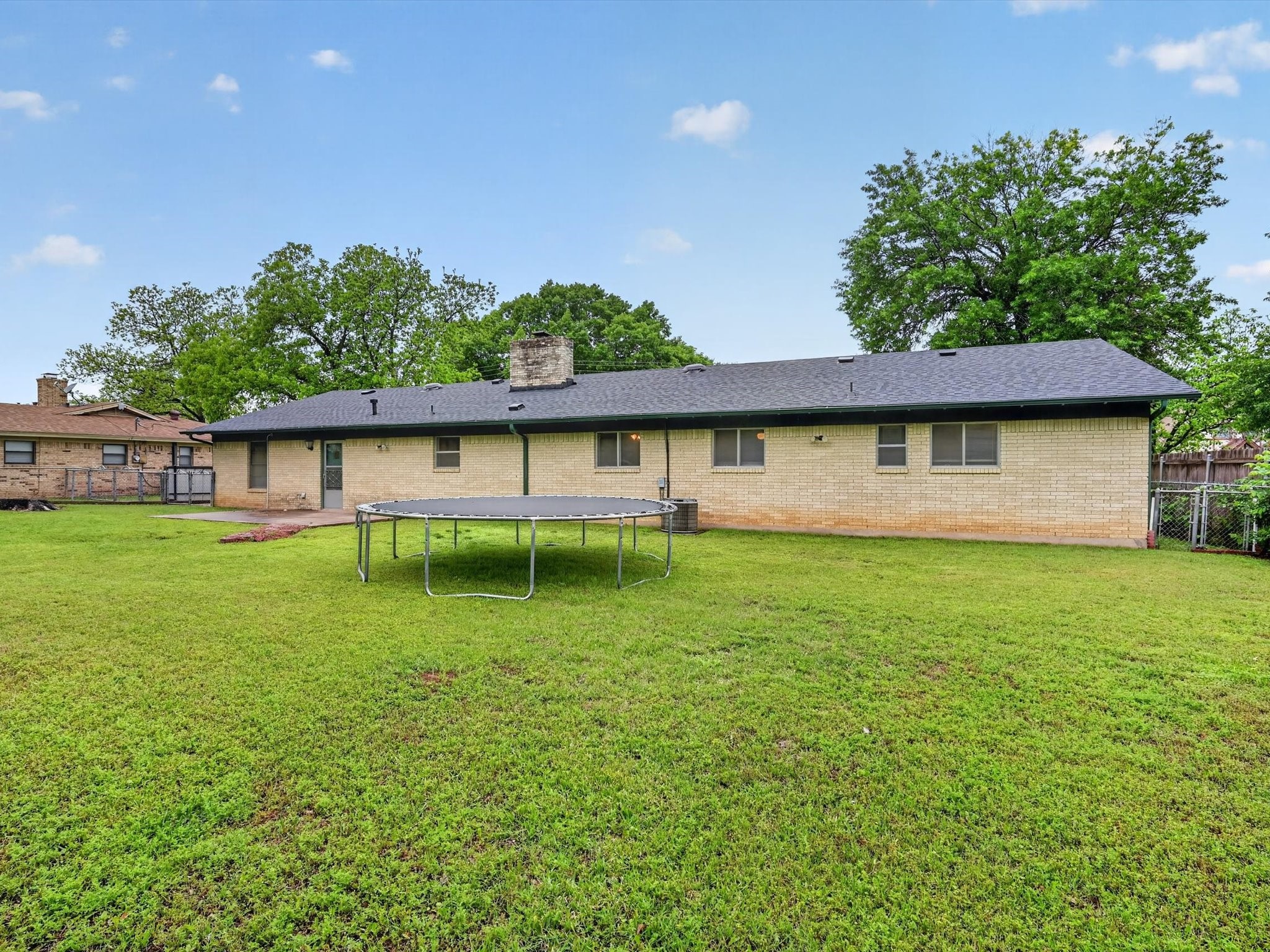 720 Alsue Street Fort Worth TX 76140