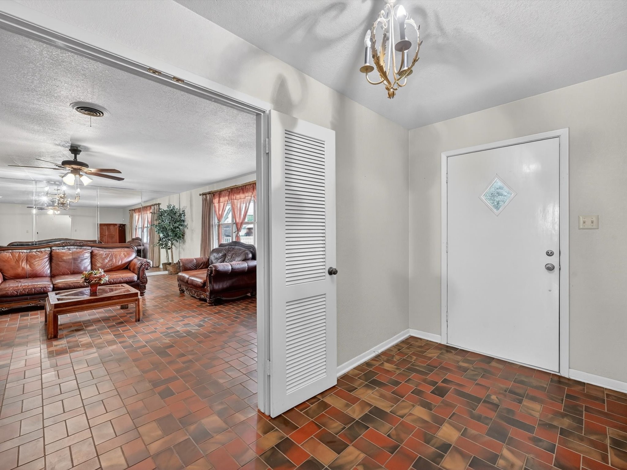 720 Alsue Street Fort Worth TX 76140