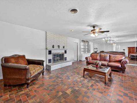 720 Alsue Street Fort Worth TX 76140