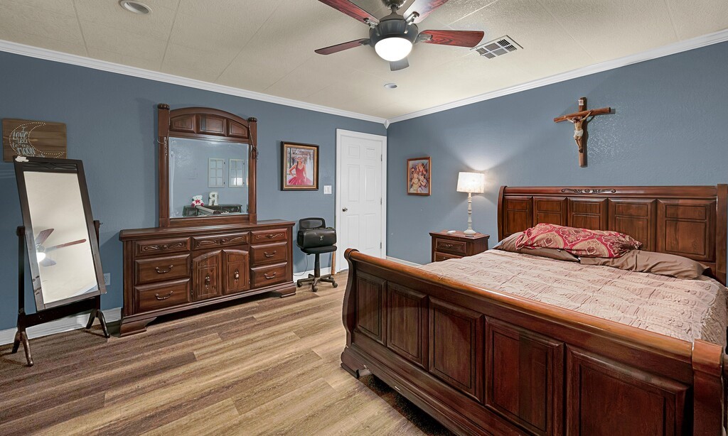 1410 W 3rd Street Clifton TX 76634