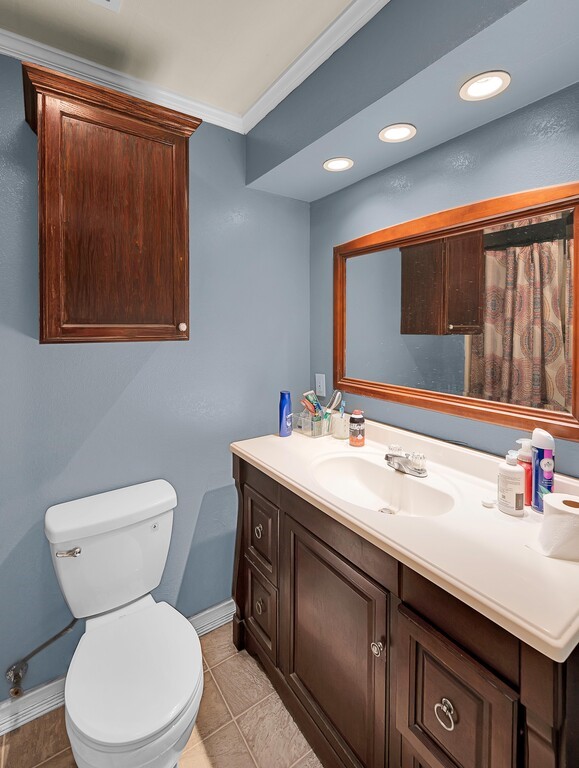 1410 W 3rd Street Clifton TX 76634